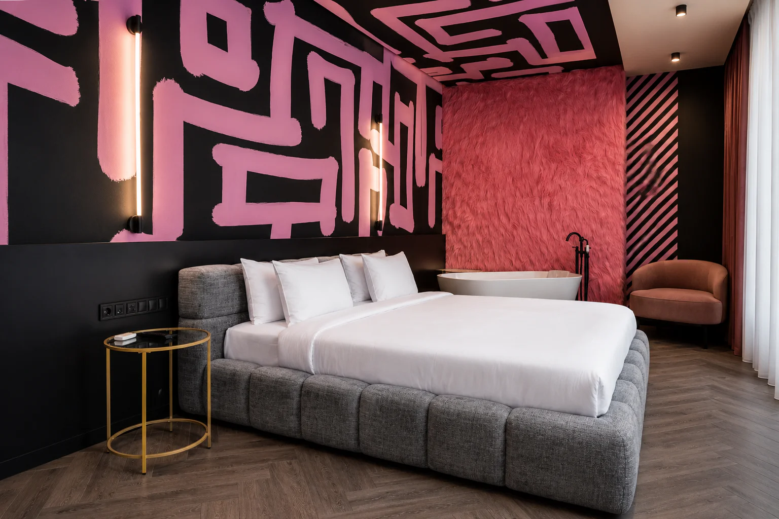 Penthouse Collection “Pink Panther”, фото 15